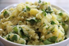 varená repa s bylinkami na potenciu